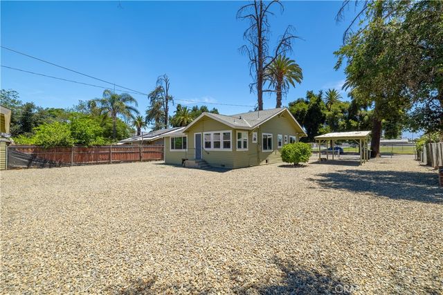331 N Thompson, Hemet, CA 92543