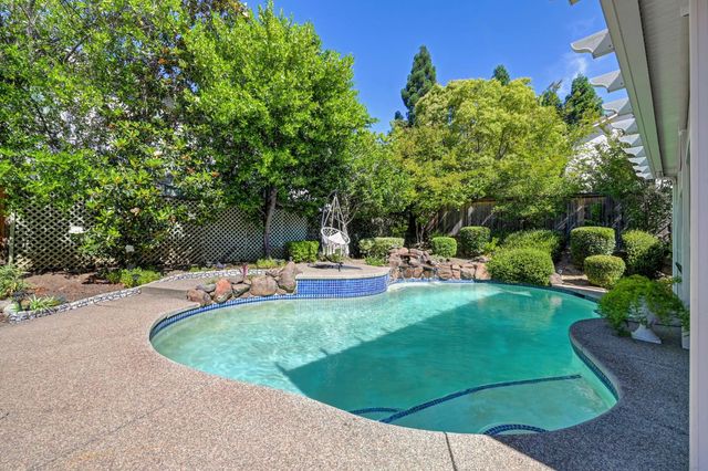 1712 Halifax Way, El Dorado Hills, CA 95762