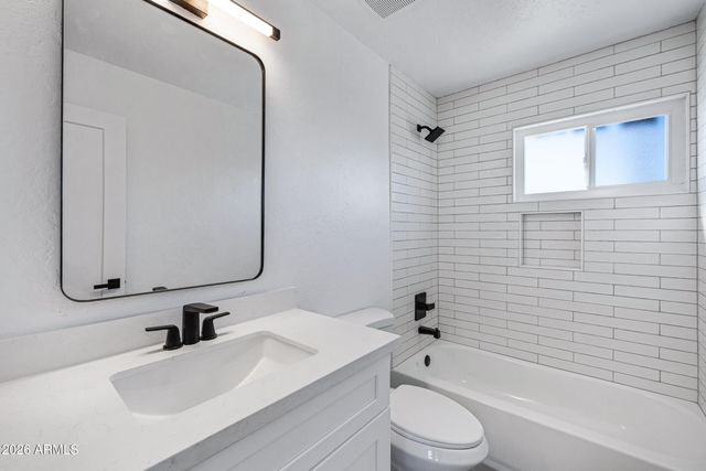 2415 N 71ST Street D, Scottsdale, AZ 85257