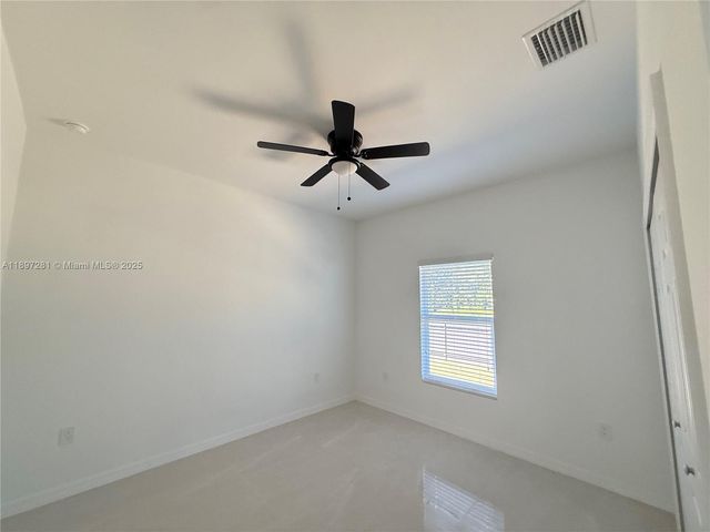 5107 N Vera Ave, Lehigh Acres, FL 33971