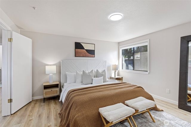 20809 33rd Avenue W, Lynnwood, WA 98036