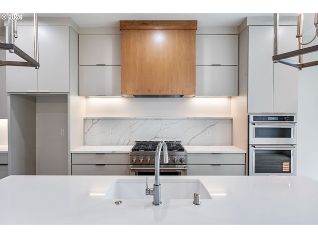 10723 Se 13TH Cir, Vancouver, WA 98664