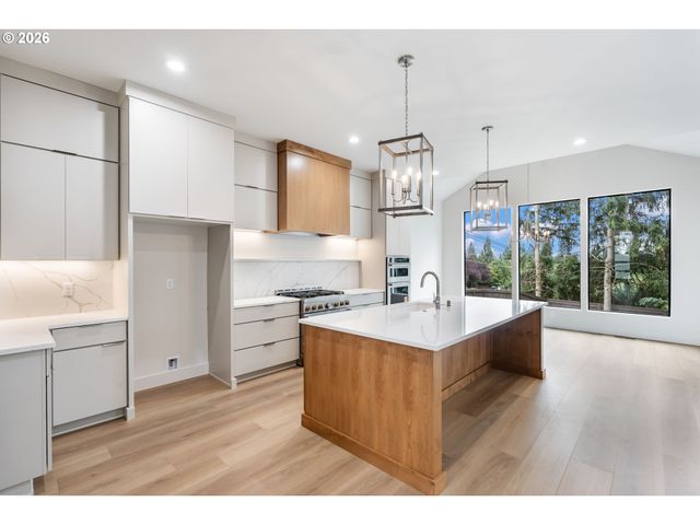 10723 Se 13TH Cir, Vancouver, WA 98664