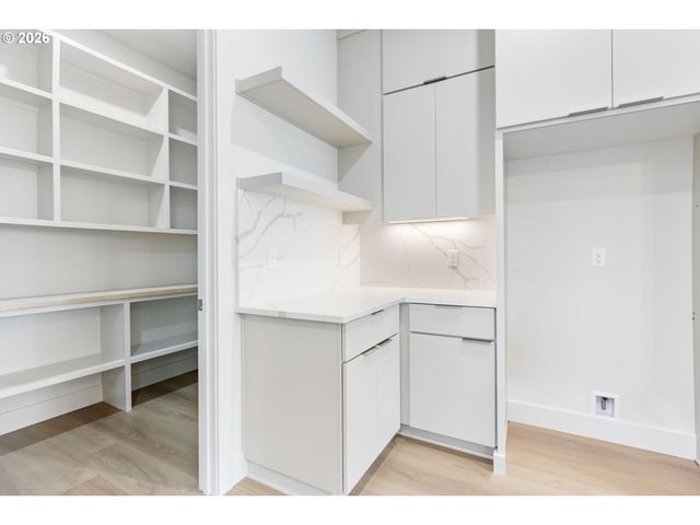 10723 Se 13TH Cir, Vancouver, WA 98664