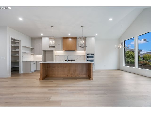 10723 Se 13TH Cir, Vancouver, WA 98664
