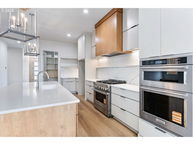 10723 Se 13TH Cir, Vancouver, WA 98664