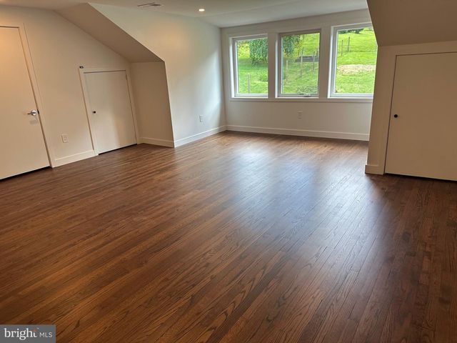 713 WOODFIELD RD, Villanova, PA 19085