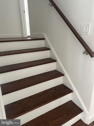 713 WOODFIELD RD, Villanova, PA 19085