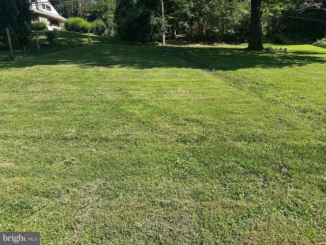 713 WOODFIELD RD, Villanova, PA 19085