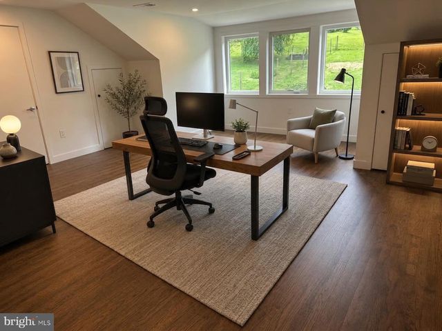 713 WOODFIELD RD, Villanova, PA 19085