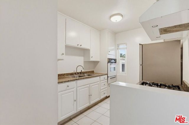 515 N Alfred Street 204, West Hollywood, CA 90048