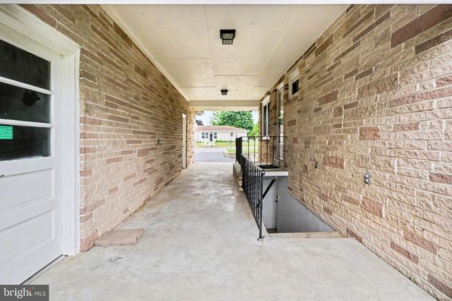 303 AIRPORT DRIVE, Carlisle, PA 17013