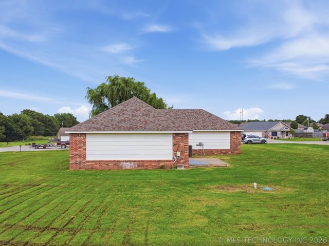 21052 S Shiloh Road, Claremore, OK 74019