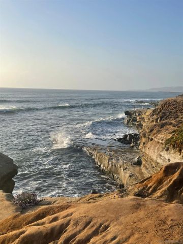1641 Sunset Cliffs Blvd, San Diego, CA 92107