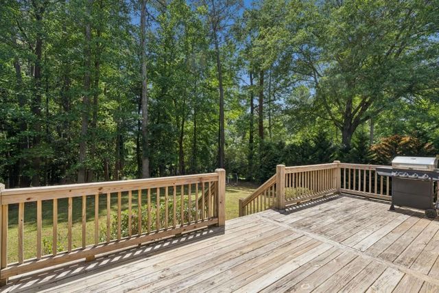 555 High Brook Drive, Sandy Springs, GA 30342