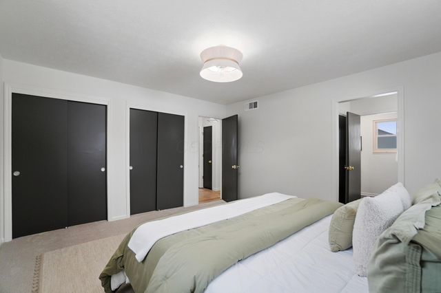 961 E College Avenue, Westerville, OH 43081