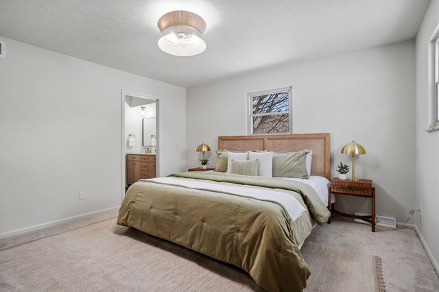 961 E College Avenue, Westerville, OH 43081