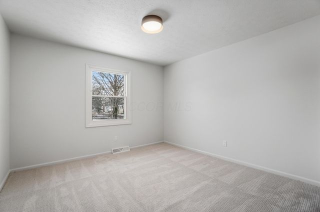 961 E College Avenue, Westerville, OH 43081