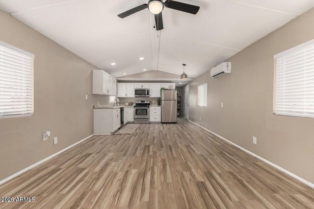 1770 N VALLEY Drive 41, Apache Junction, AZ 85120