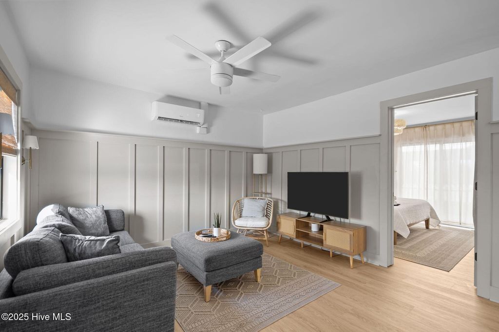 Image 34 of property listing at 1603 Lake Park Boulevard S, Carolina Beach, NC 28428