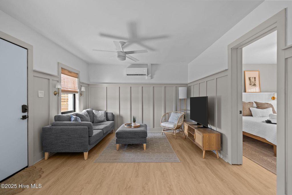 Image 36 of property listing at 1603 Lake Park Boulevard S, Carolina Beach, NC 28428