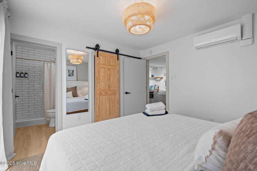 Image 44 of property listing at 1603 Lake Park Boulevard S, Carolina Beach, NC 28428