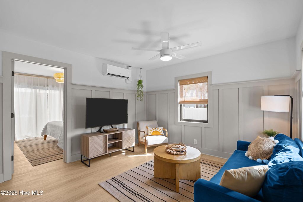 Image 48 of property listing at 1603 Lake Park Boulevard S, Carolina Beach, NC 28428