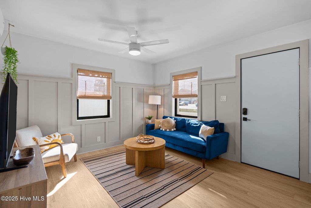 Image 49 of property listing at 1603 Lake Park Boulevard S, Carolina Beach, NC 28428