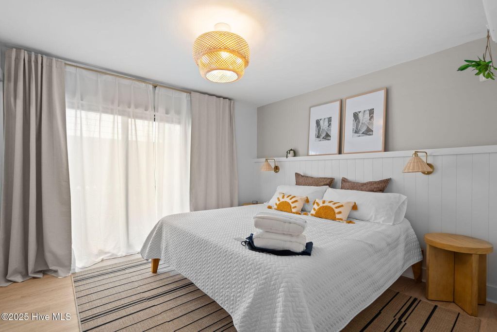 Image 55 of property listing at 1603 Lake Park Boulevard S, Carolina Beach, NC 28428