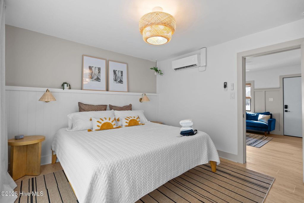 Image 56 of property listing at 1603 Lake Park Boulevard S, Carolina Beach, NC 28428