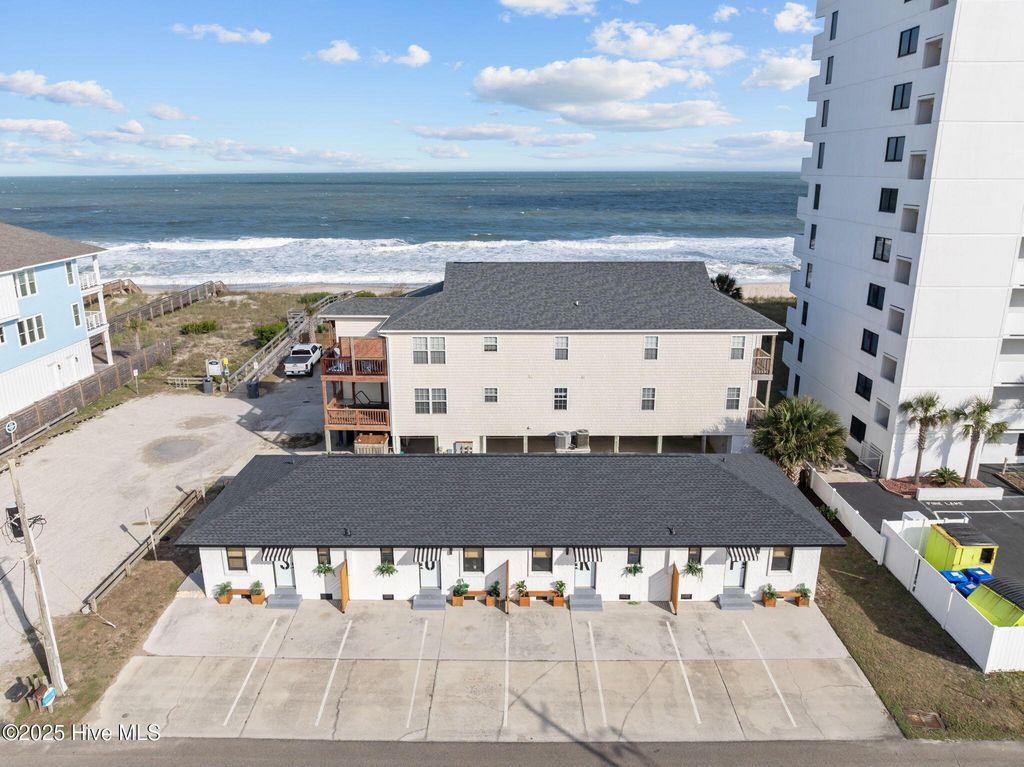 Image 65 of property listing at 1603 Lake Park Boulevard S, Carolina Beach, NC 28428