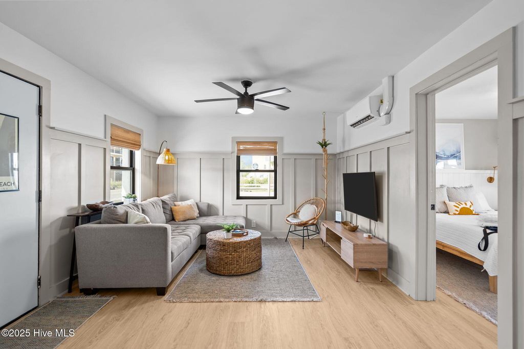 Image 7 of property listing at 1603 Lake Park Boulevard S, Carolina Beach, NC 28428