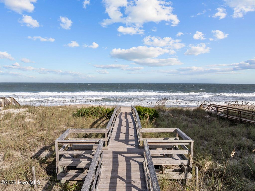 Image 72 of property listing at 1603 Lake Park Boulevard S, Carolina Beach, NC 28428