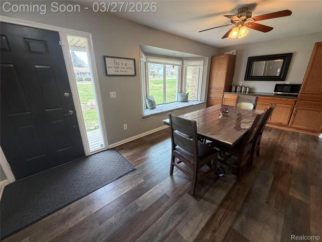 3067 Covey Hill, Oxford Village, MI 48371