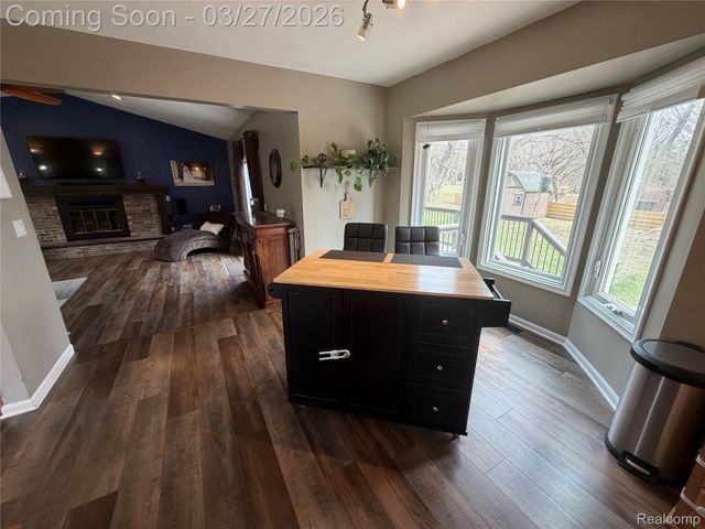 3067 Covey Hill, Oxford Village, MI 48371