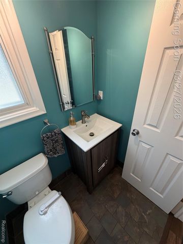 3067 Covey Hill, Oxford Village, MI 48371