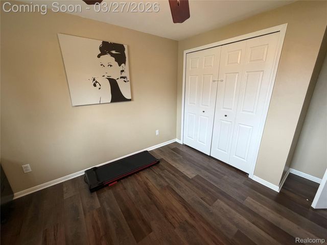 3067 Covey Hill, Oxford Village, MI 48371