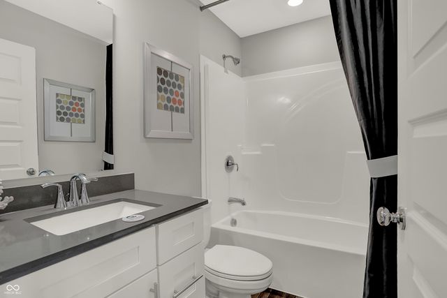 5914 Juna Avenue, Plainfield, IN 46168