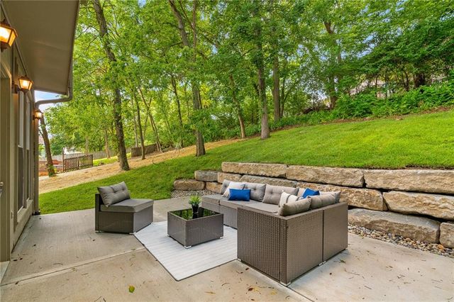 7618 Constance Street, Lenexa, KS 66216