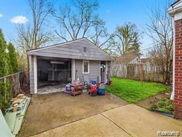 3604 Merrick Street, Dearborn, MI 48124