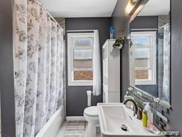3604 Merrick Street, Dearborn, MI 48124