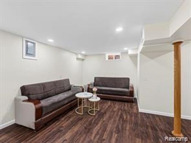 3604 Merrick Street, Dearborn, MI 48124