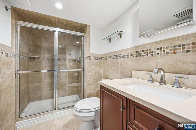 23 Park Drive, Nutley, NJ 07110