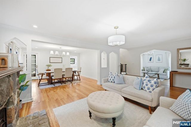 23 Park Drive, Nutley, NJ 07110