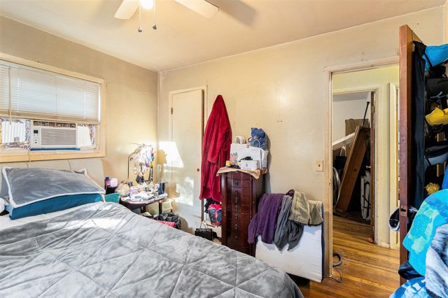 2901 Palmer Street, Lansing City, MI 48910