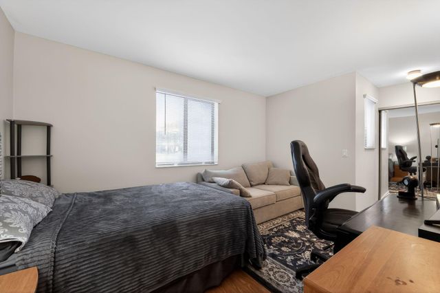 4 Vía De Casas Sur 202, Boynton Beach, FL 33426