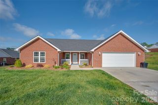 130 Central Park Circle, Spindale, NC 28160