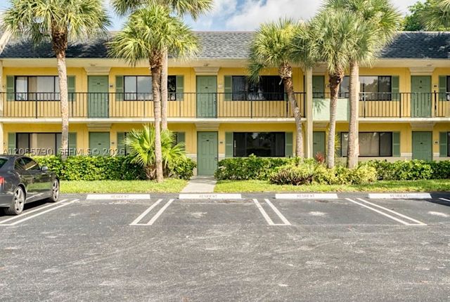 1606 W Meadows Cir W 1606, Boynton Beach, FL 33436