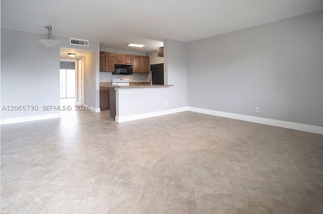 1606 W Meadows Cir W 1606, Boynton Beach, FL 33436