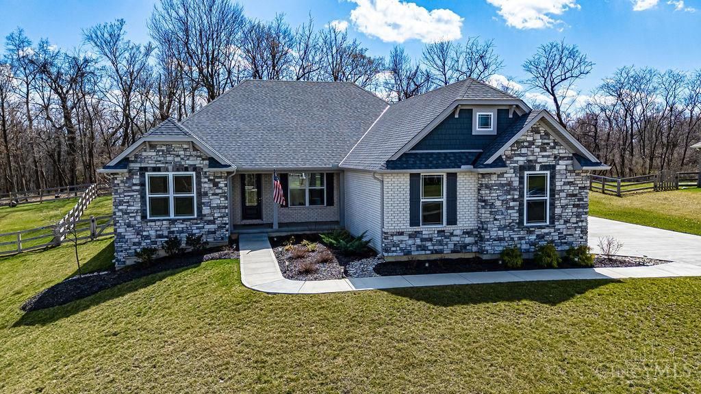 3525 Sunny Acres Drive, Ross Twp, OH 45013